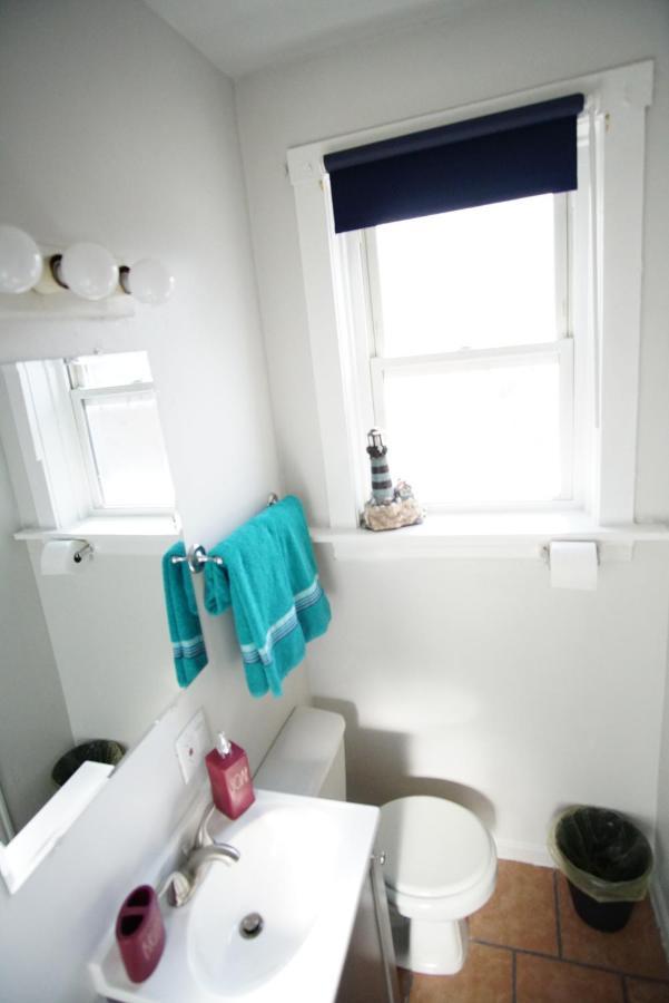 Cozy 1 Bedroom, 1 Min From Irving Park Blue Line, Free Parking Chicago Exteriör bild