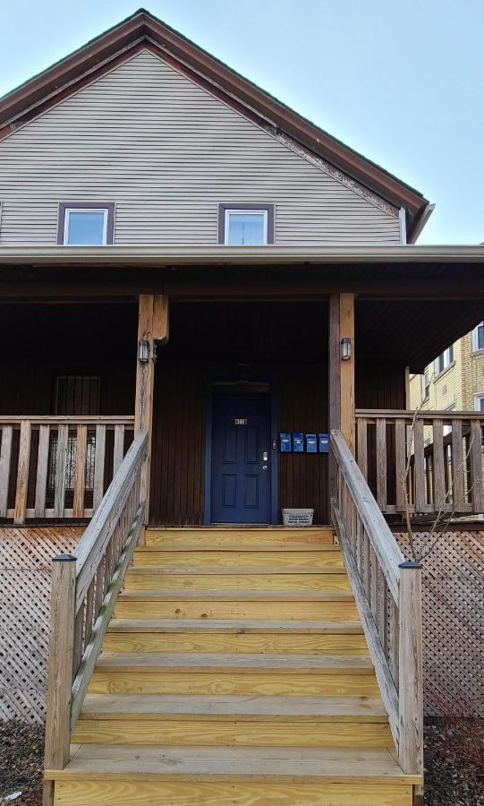 Cozy 1 Bedroom, 1 Min From Irving Park Blue Line, Free Parking Chicago Exteriör bild